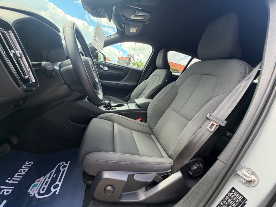 Volvo EX40 Extended Range Core 5d
