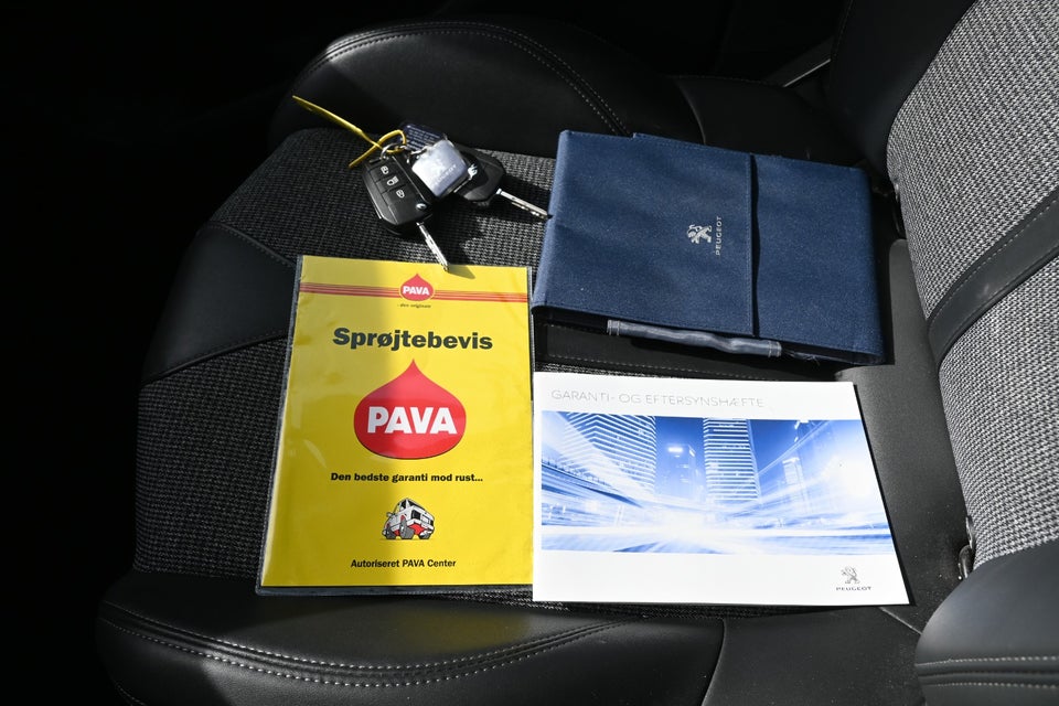 Peugeot 3008 1,2 PureTech 130 Allure 5d