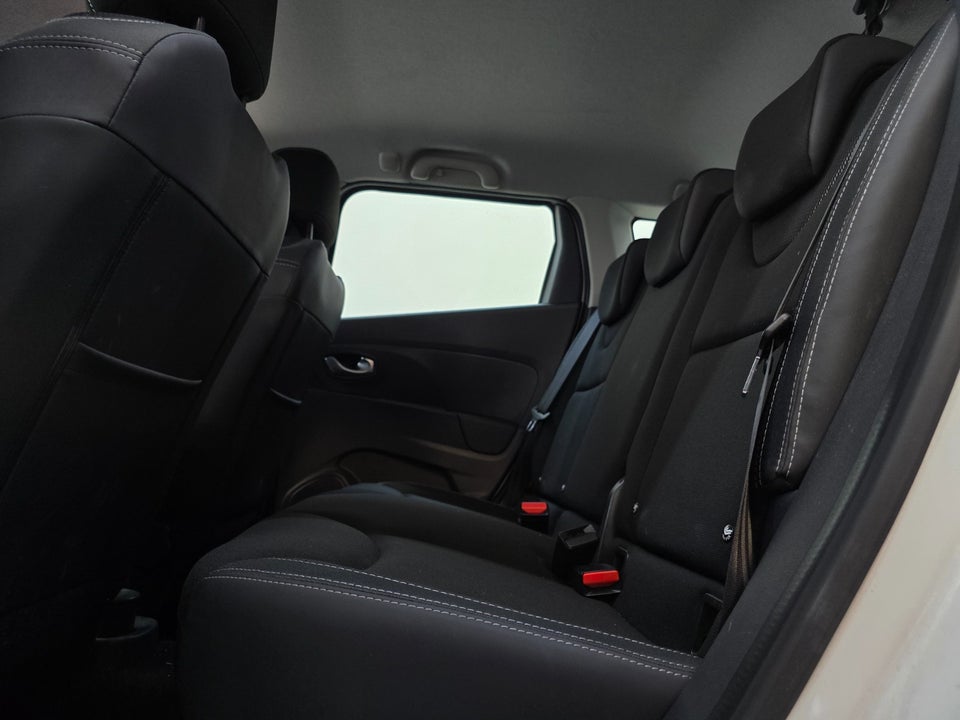 Renault Clio IV 0,9 TCe 90 Zen Sport Tourer 5d
