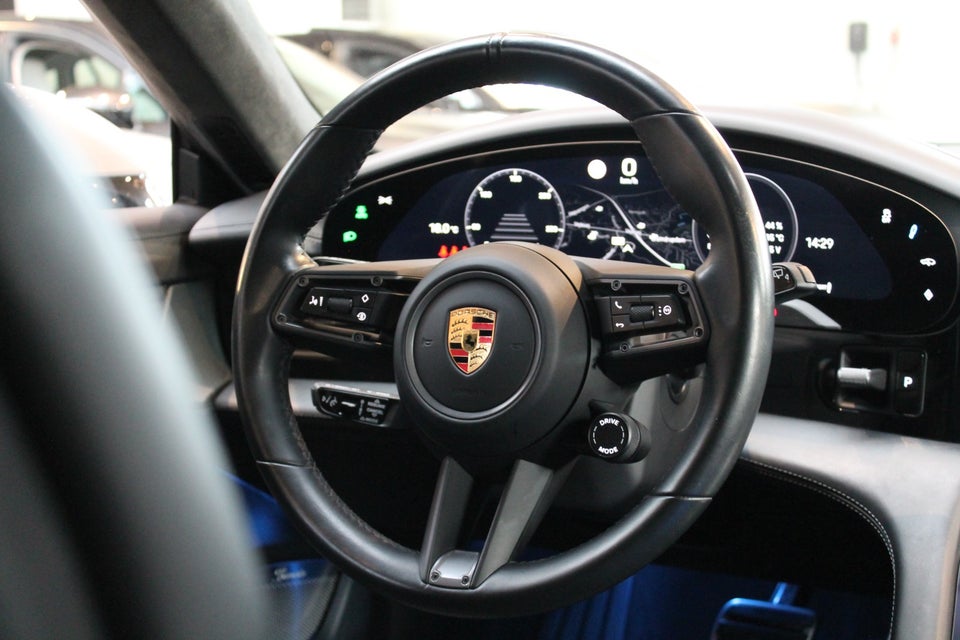 Porsche Taycan Turbo S Performance+ Cross Turismo 5d