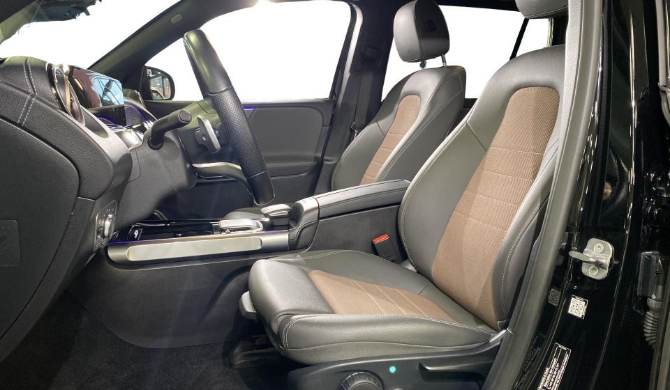 Mercedes EQB250 Electric Art 7prs 5d