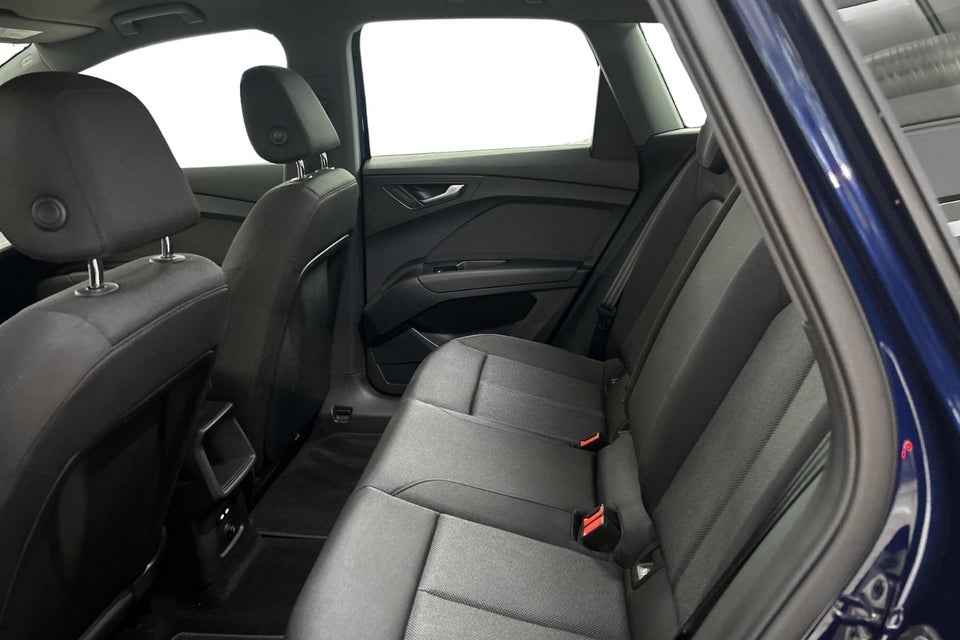 Audi Q4 e-tron 45 Progress 5d