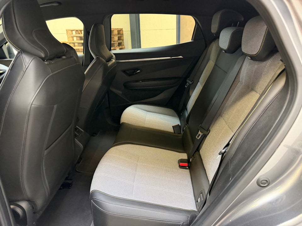Renault Megane E-Tech 60 Techno 5d