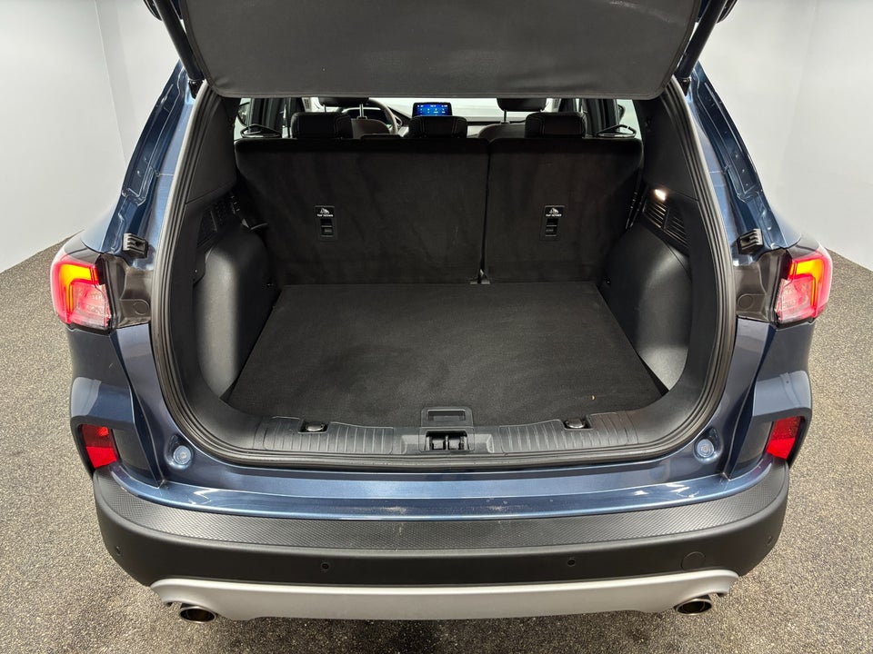 Ford Kuga 2,5 PHEV Titanium CVT 5d