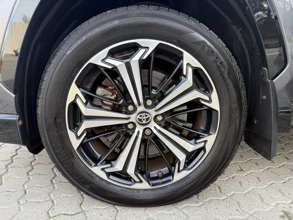 Toyota RAV4 2,5 Plug-in Hybrid Executive AWD-i 5d