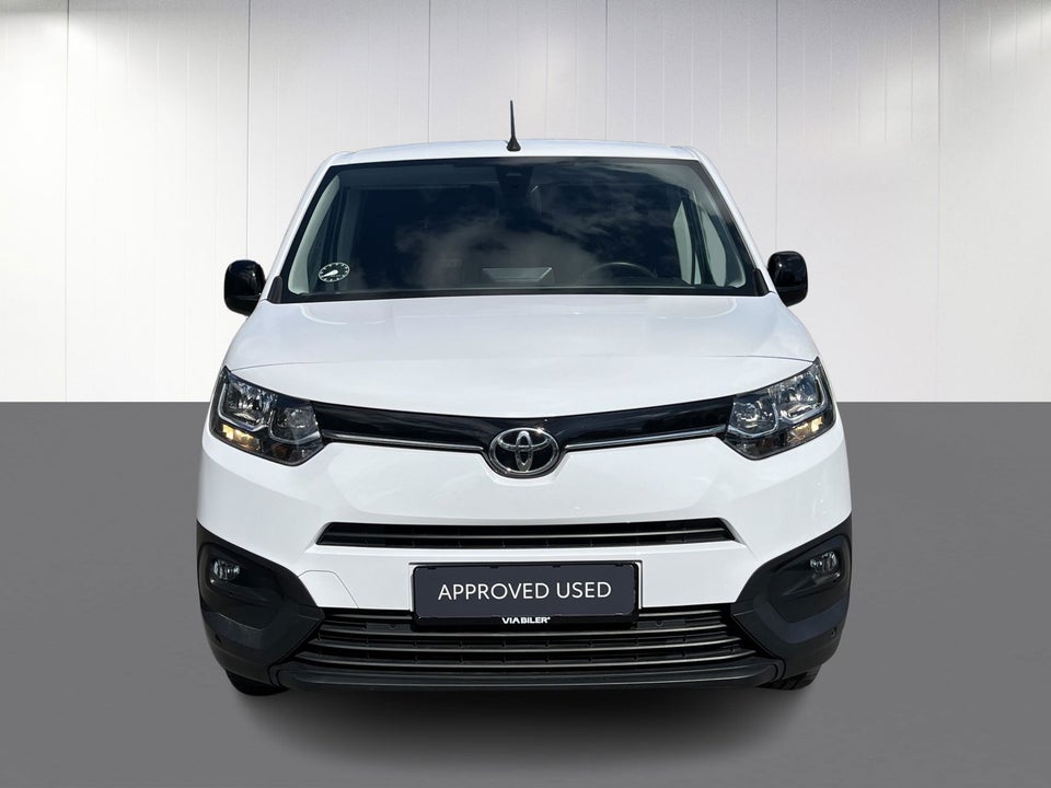 Toyota ProAce City 1,5 D 102 Medium Comfort 6d