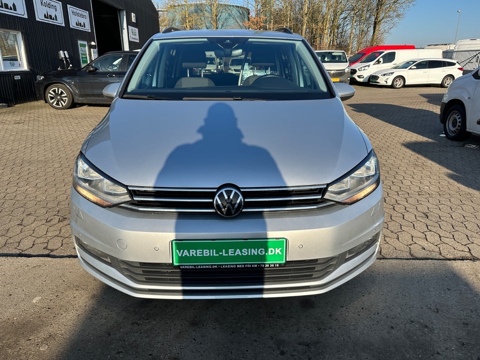 VW Touran 2,0 TDi 150 Comfortline DSG Van 5d