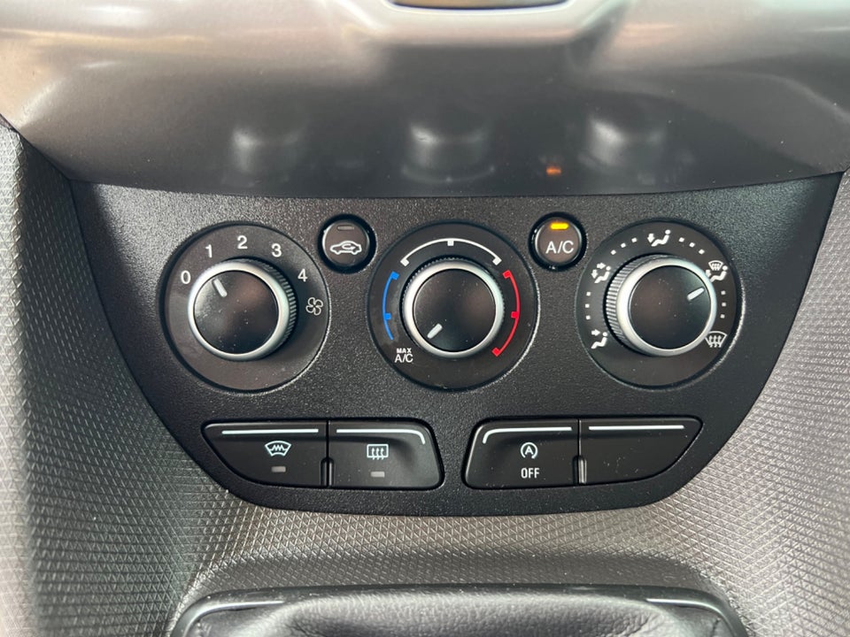 Ford Transit Connect 1,0 SCTi 100 Trend kort