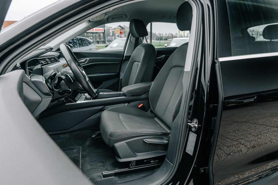 Audi e-tron 50 Advanced quattro 5d