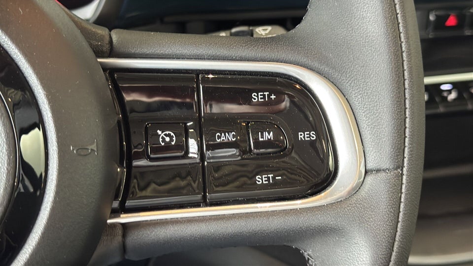 Fiat 500e 42 Icon Cabrio 2d