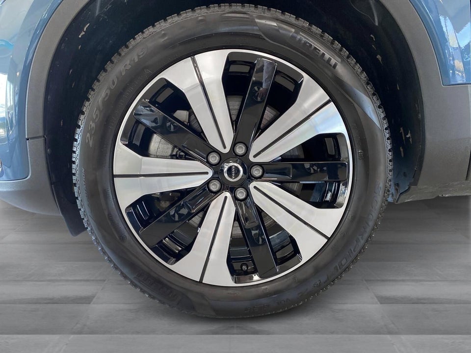 Volvo XC40 P6 ReCharge Plus 5d