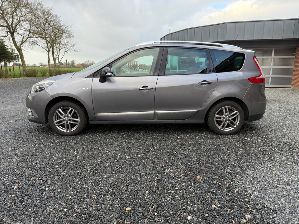 Renault Grand Scenic III 1,2 TCe 130 Bose Edition 7prs 5d