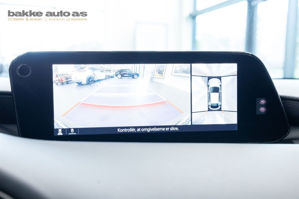 Mazda 3 2,0 e-SkyActiv-G 150 Cosmo Tech aut. 5d