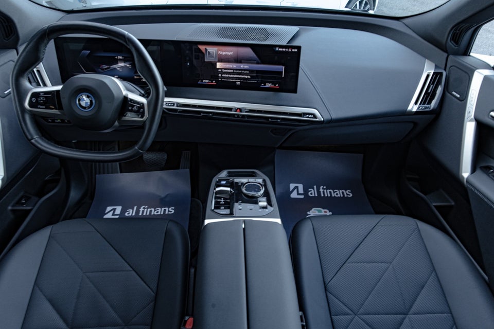 BMW iX xDrive40 5d