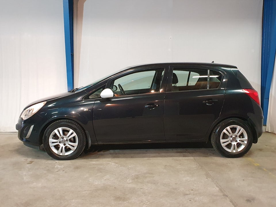 Opel Corsa 1,4 16V Cosmo 5d