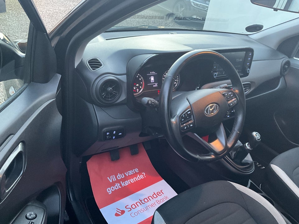 Hyundai i10 1,0 MPi Essential 5d