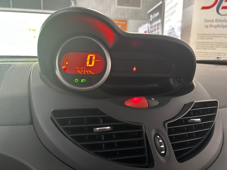 Renault Twingo 1,2 16V Authentique ECO2 3d