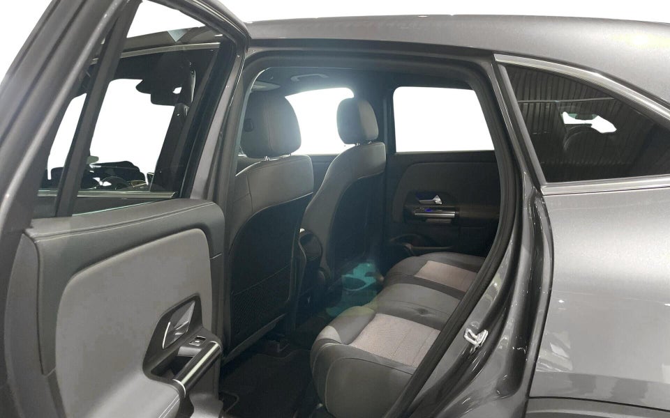 Mercedes EQA250+ Progressive 5d