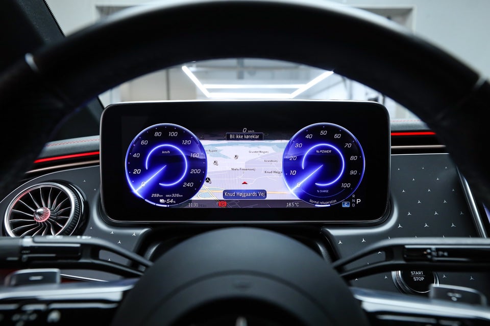 Mercedes EQE350 AMG Line 4d