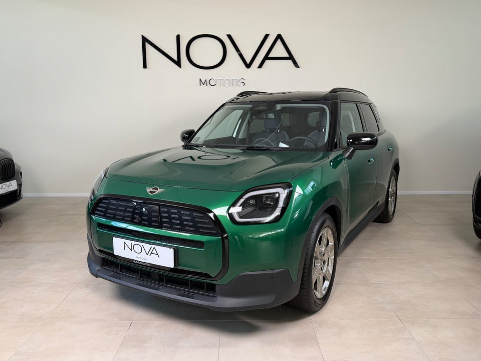 MINI Countryman E Essential Trim XS 5d