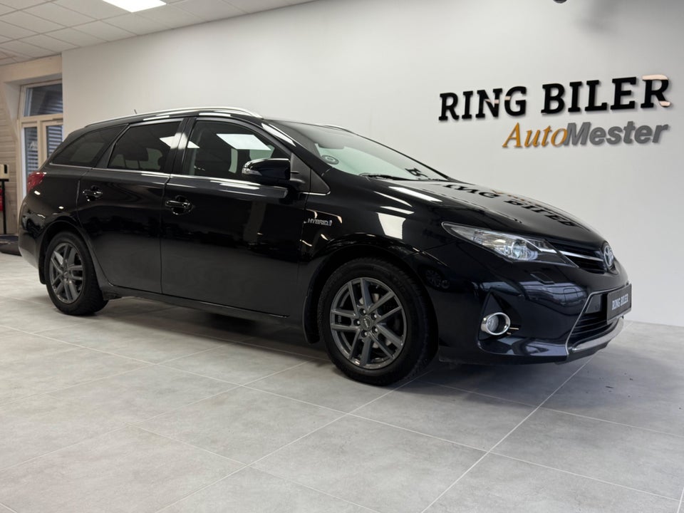 Toyota Auris 1,8 Hybrid H2 Premium Touring Sports CVT 5d