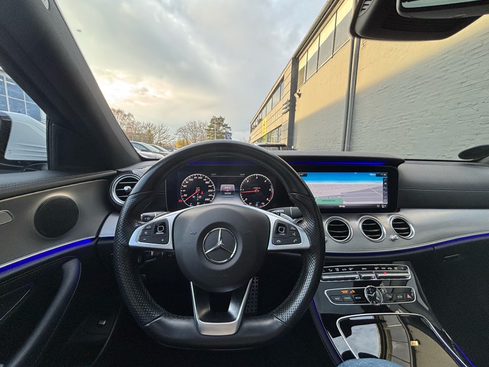Mercedes E220 d 2,0 AMG Line aut. 4d