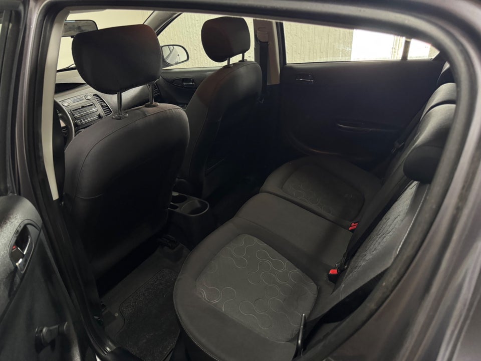 Hyundai i20 1,25 Classic 5d