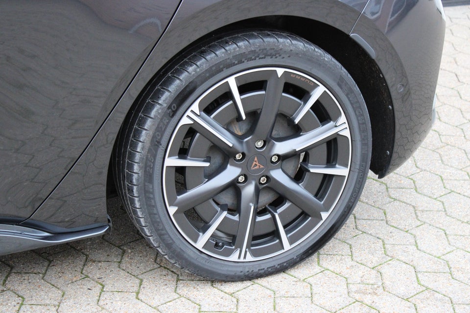 Cupra Born 77 e-Boost 5d