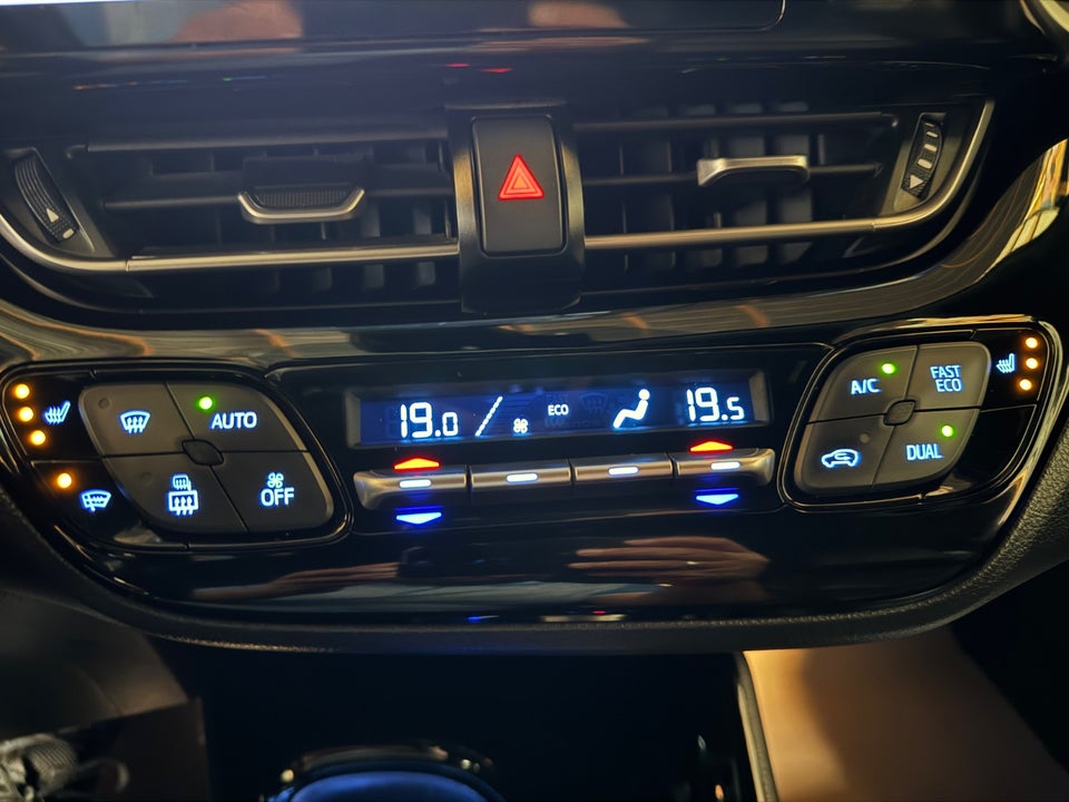 Toyota C-HR 1,8 Hybrid C-ULT CVT 5d