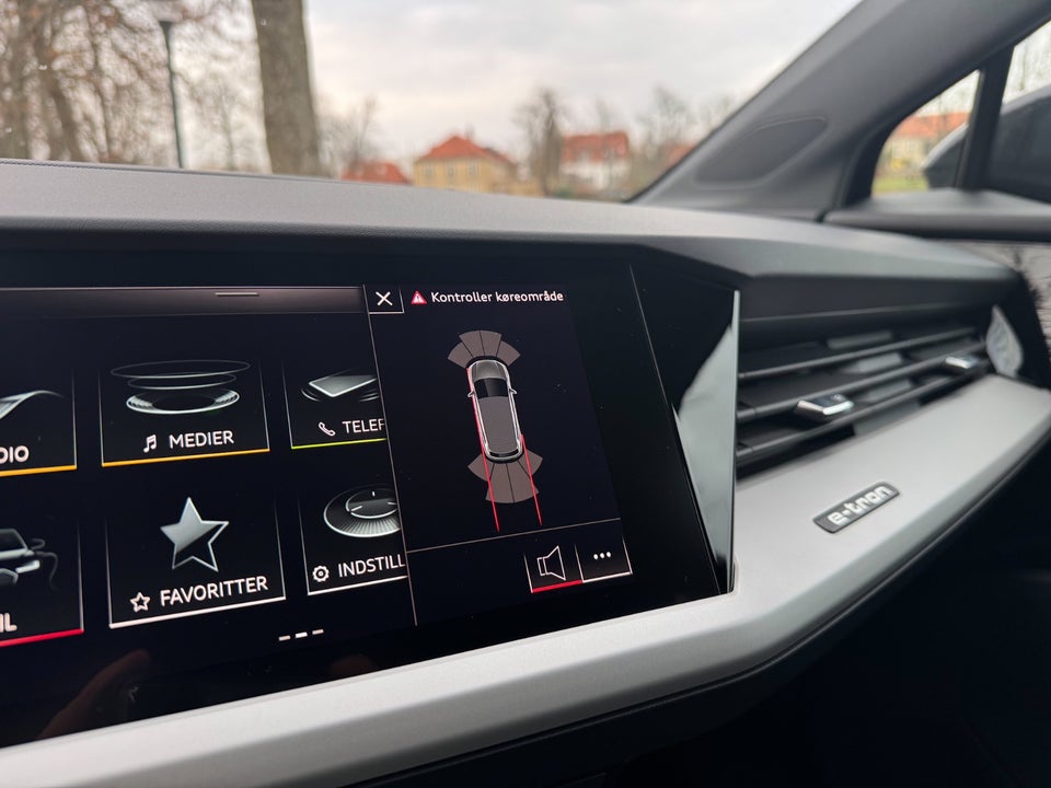 Audi Q4 e-tron 35  5d