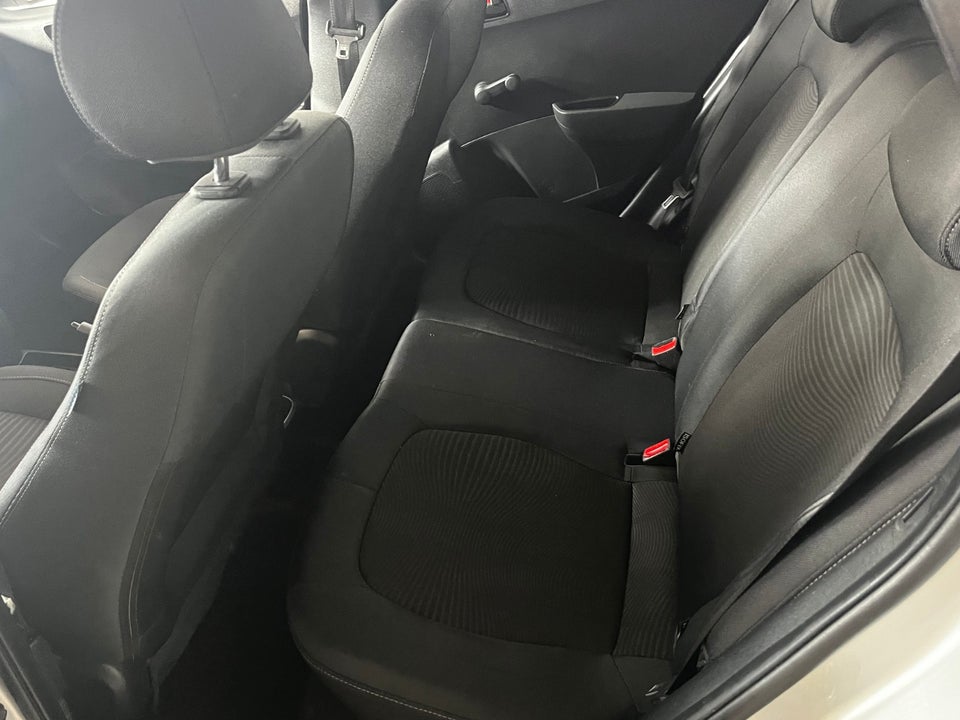 Hyundai i10 1,0 Trend 5d