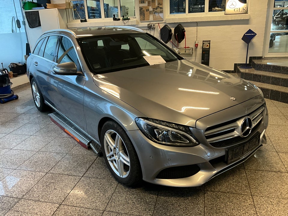 Mercedes C220 2,2 BlueTEC Avantgarde stc. aut. 5d
