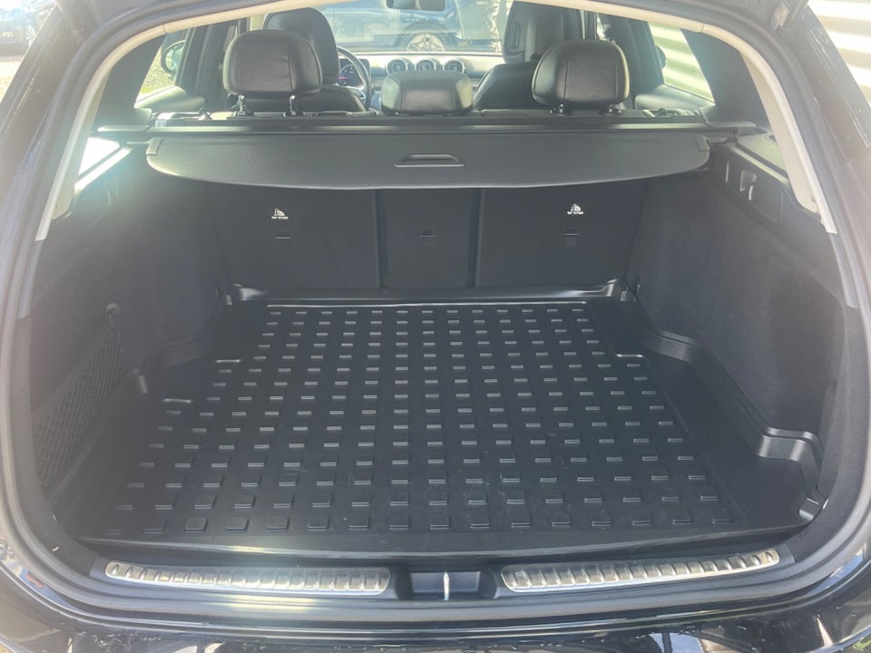 Mercedes C220 d 2,0 Advantage stc. aut. 5d