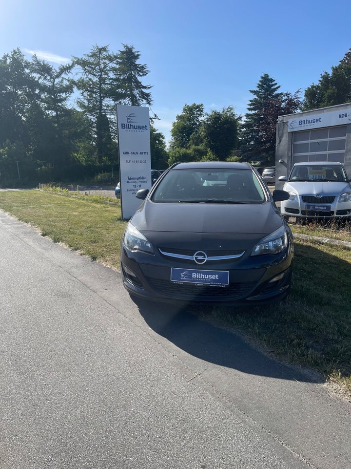 Opel Astra 1,4 100 Limited Sports Tourer 5d
