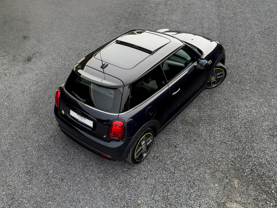 MINI Cooper SE Younique Trim 3d