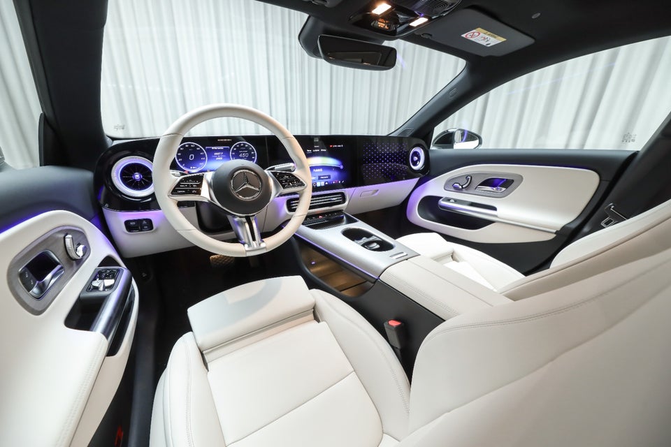 Mercedes CLA250+ EQ Progressive Premium 4d