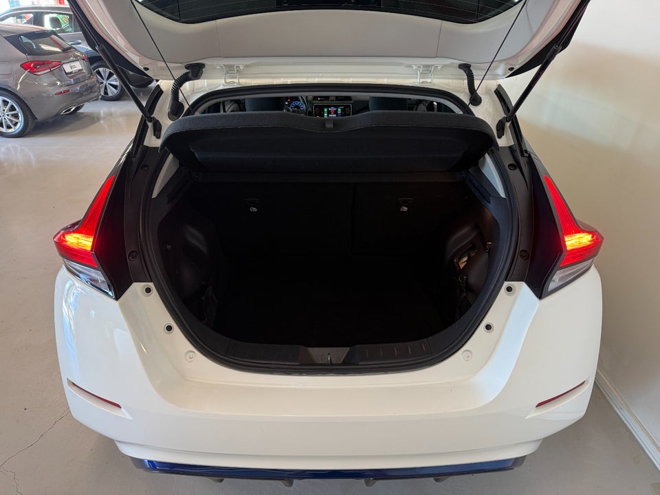 Nissan Leaf 40 Acenta 5d