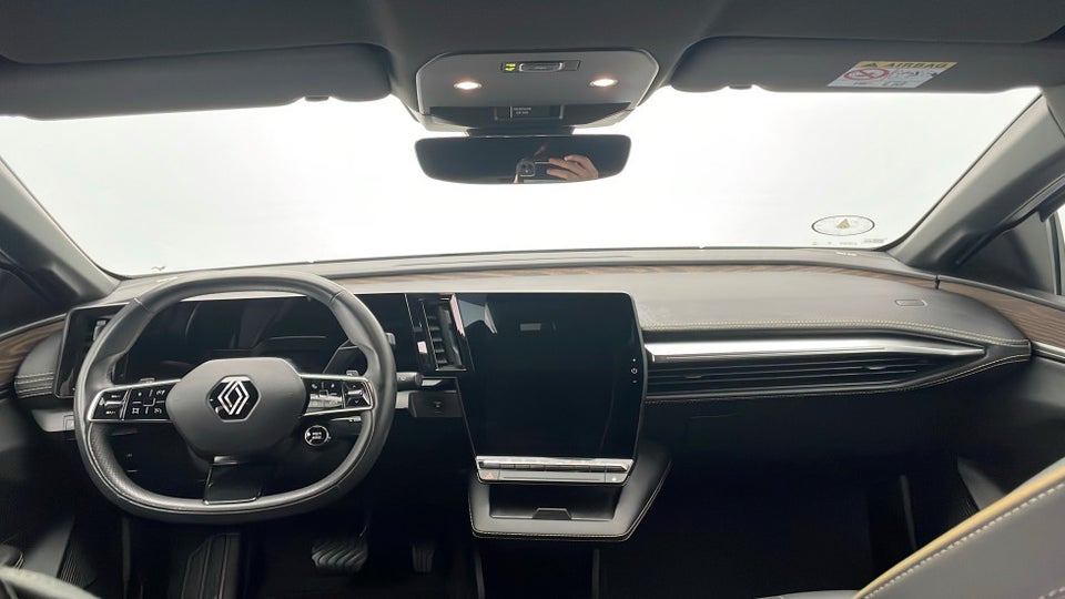 Renault Megane E-Tech 60 Iconic 5d