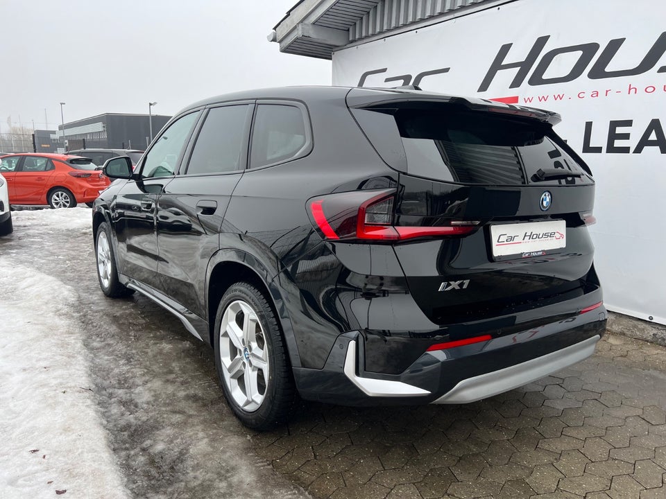 BMW iX1 xDrive30 M-Sport 5d