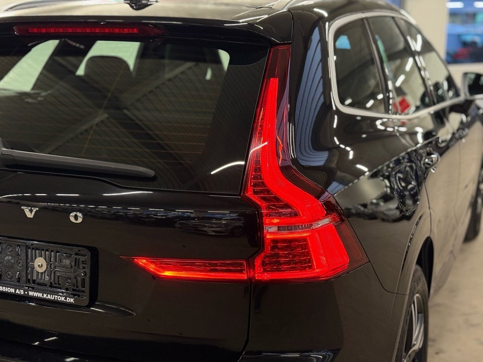 Volvo XC60 2,0 T8 390 R-Design aut. AWD 5d