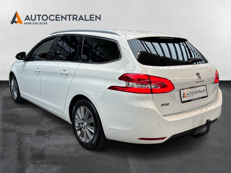 Peugeot 308 1,5 BlueHDi 130 Allure Pack SW EAT8 5d