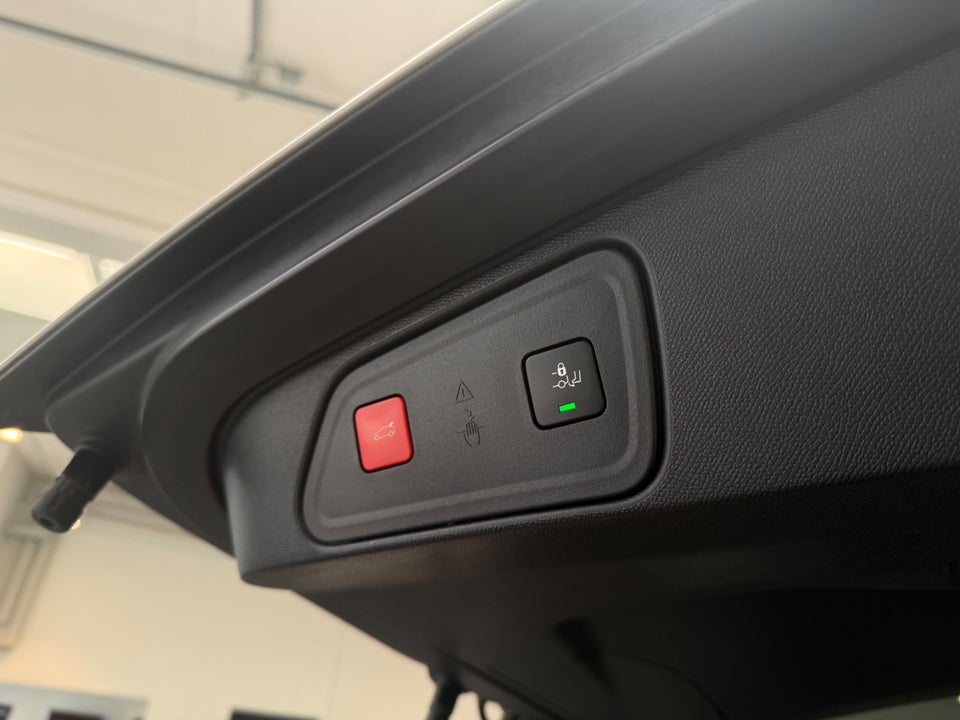 Peugeot 3008 1,6 Hybrid Allure Pack EAT8 5d
