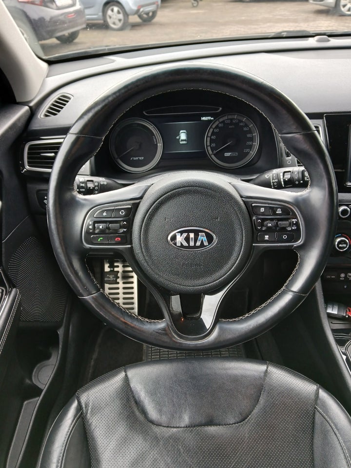Kia Niro 1,6 PHEV Premium DCT 5d