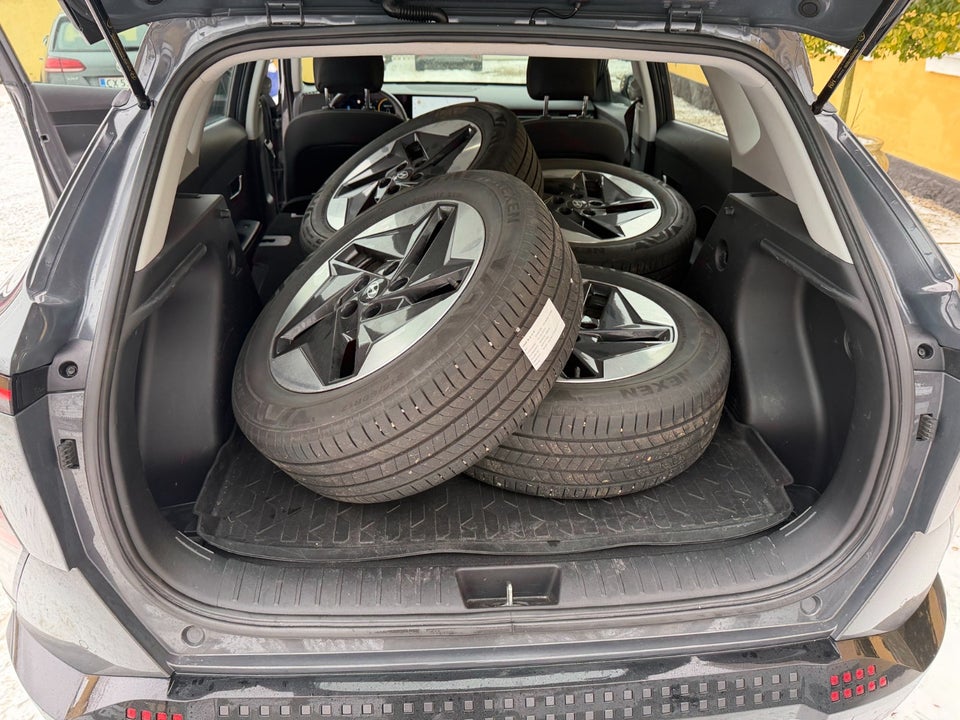 Hyundai Kona 65 EV Advanced 5d