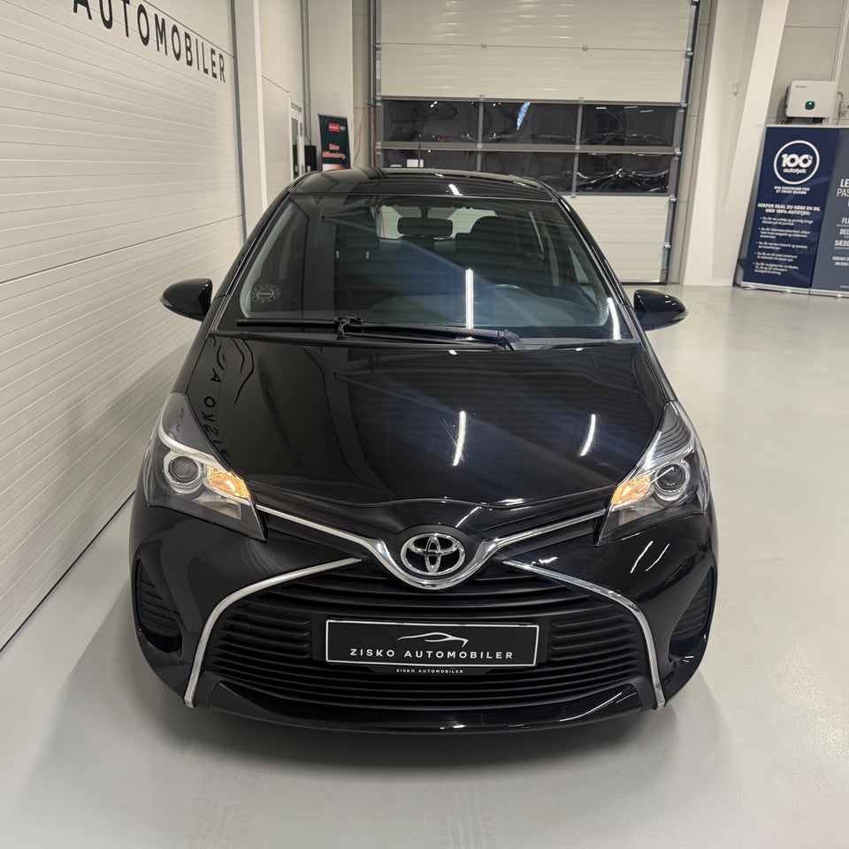Toyota Yaris 1,0 VVT-i T2 5d