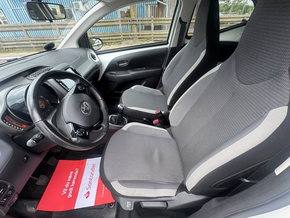 Toyota Aygo 1,0 VVT-i x-cite 5d