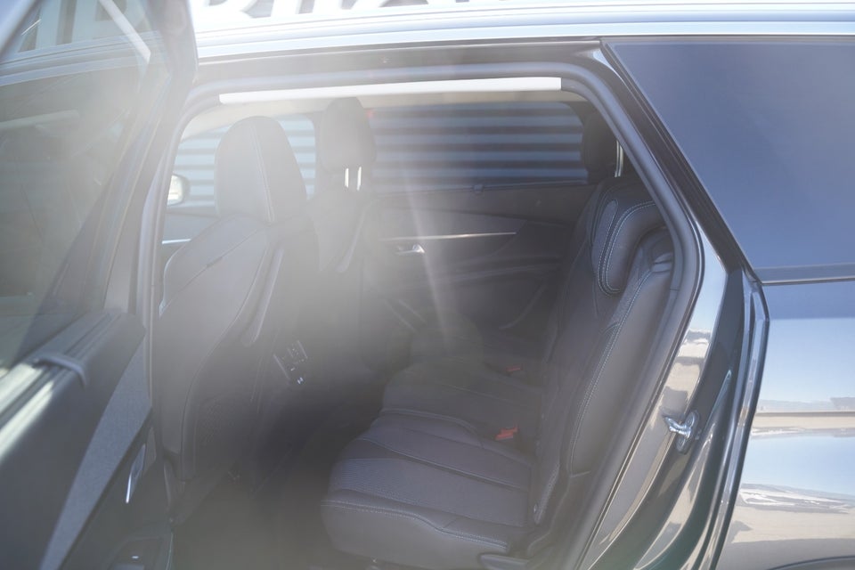 Peugeot 5008 1,5 BlueHDi 130 Allure Pack EAT8 7prs 5d