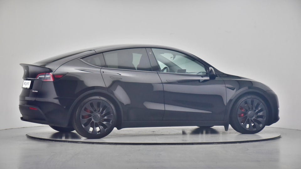 Tesla Model Y Performance AWD 5d