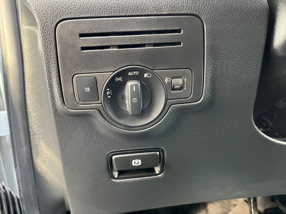 Mercedes Vito 114 2,0 CDi Kassevogn aut. XL RWD