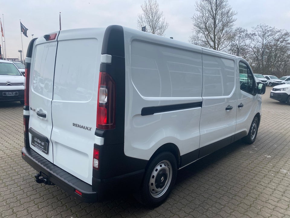 Renault Trafic T29 2,0 dCi 120 L2H1